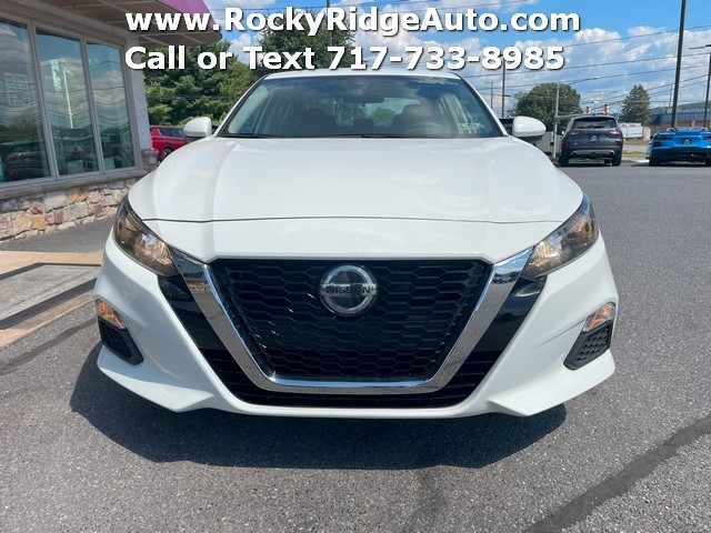 2022 Nissan Altima S photo 2