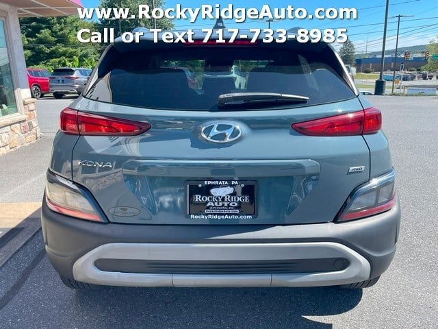2022 Hyundai Kona SEL photo 6