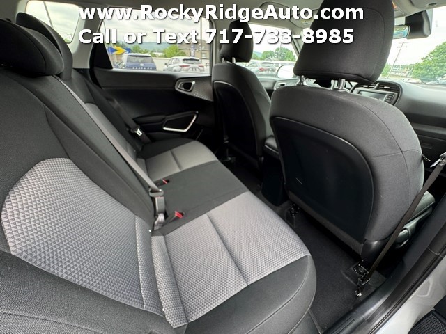 2025 Kia Soul LX - Photo 13
