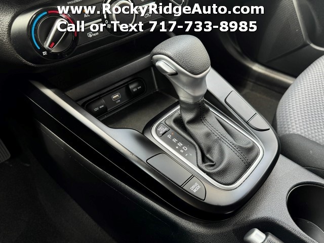 2025 Kia Soul LX - Photo 19