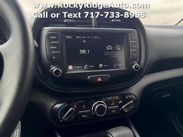 2025 Kia Soul LX - Photo 26